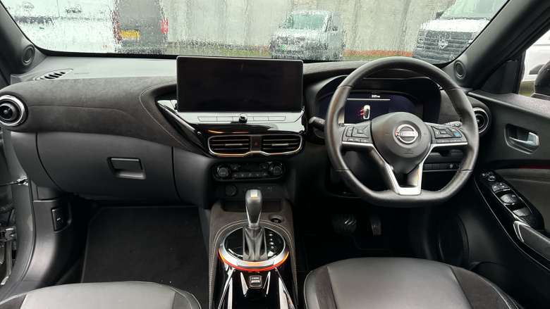 Nissan Juke 1.0 DiG-T Tekna+ 5dr DCT Petrol Hatchback